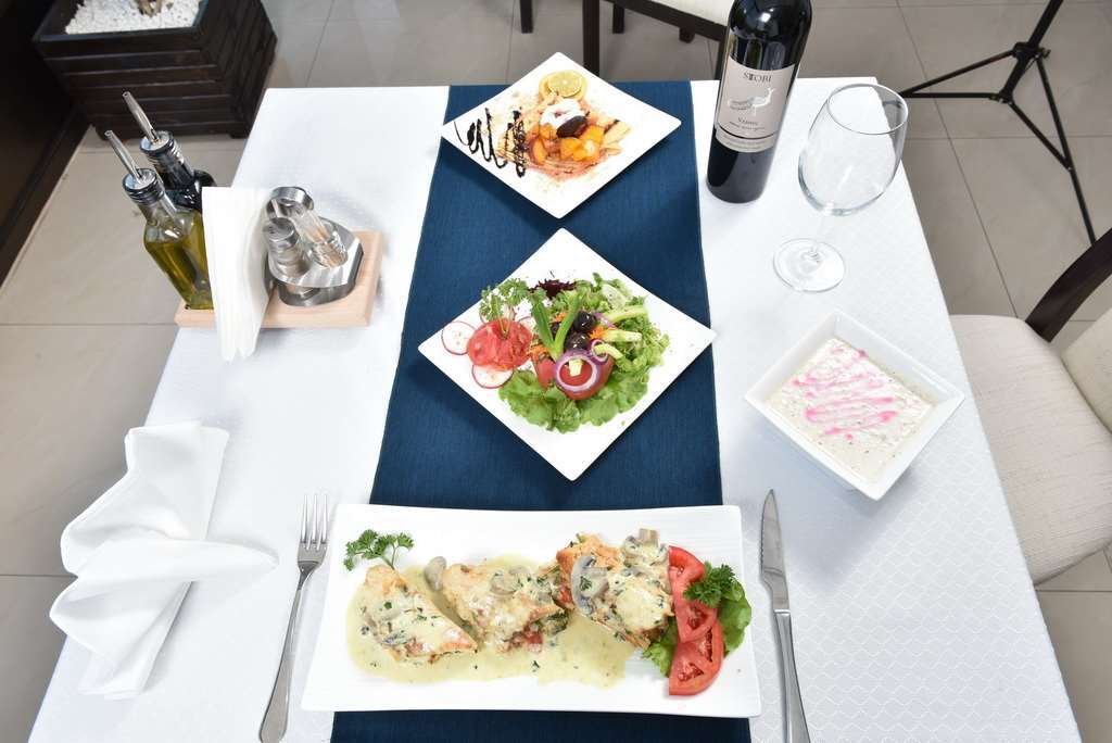 View Inn Boutique Hotel 斯科普里 餐厅 照片