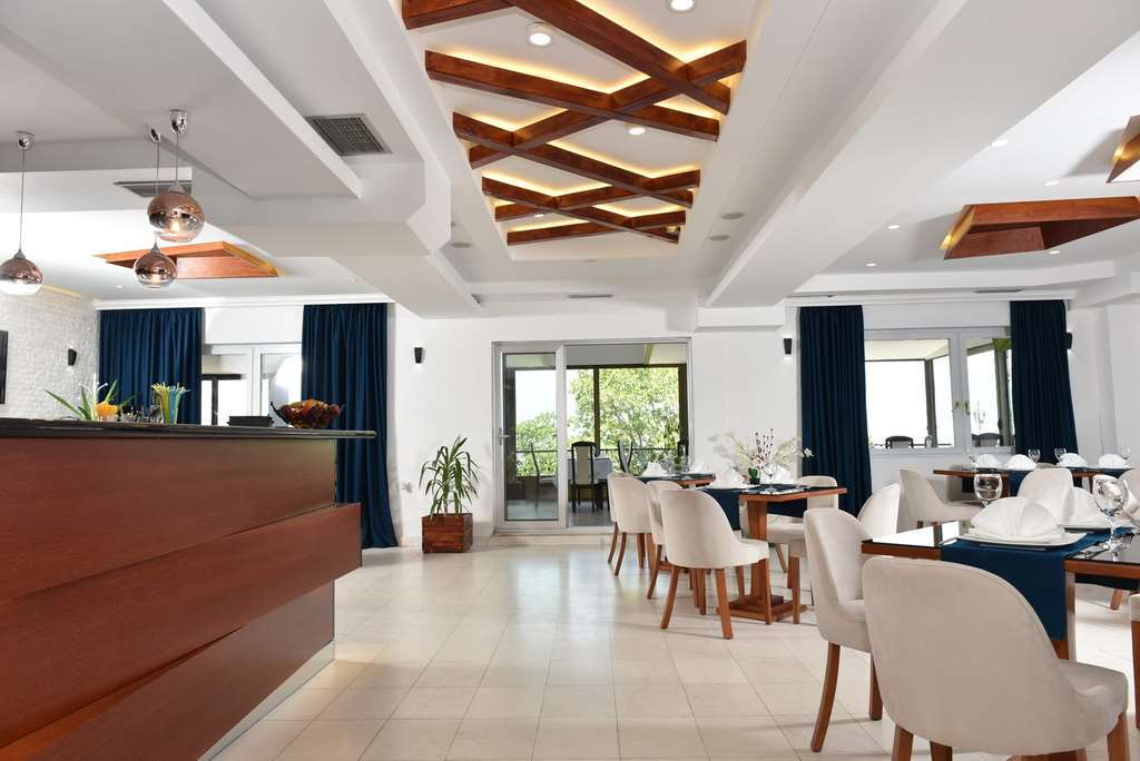 View Inn Boutique Hotel 斯科普里 餐厅 照片